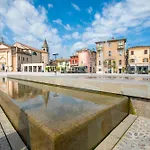Peschiera Near The דירה פסקיארה דל גארדה